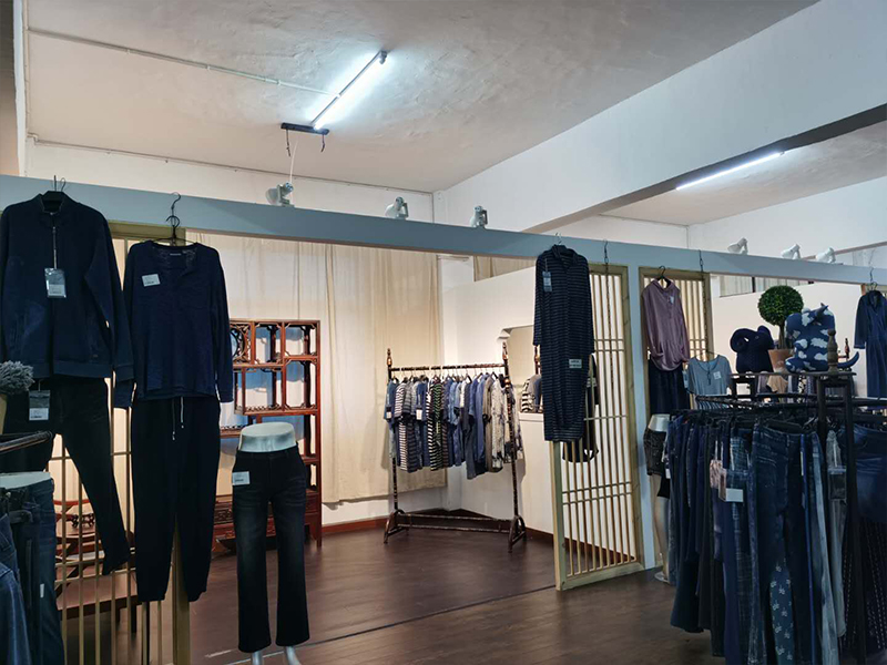 Waffom Showroom